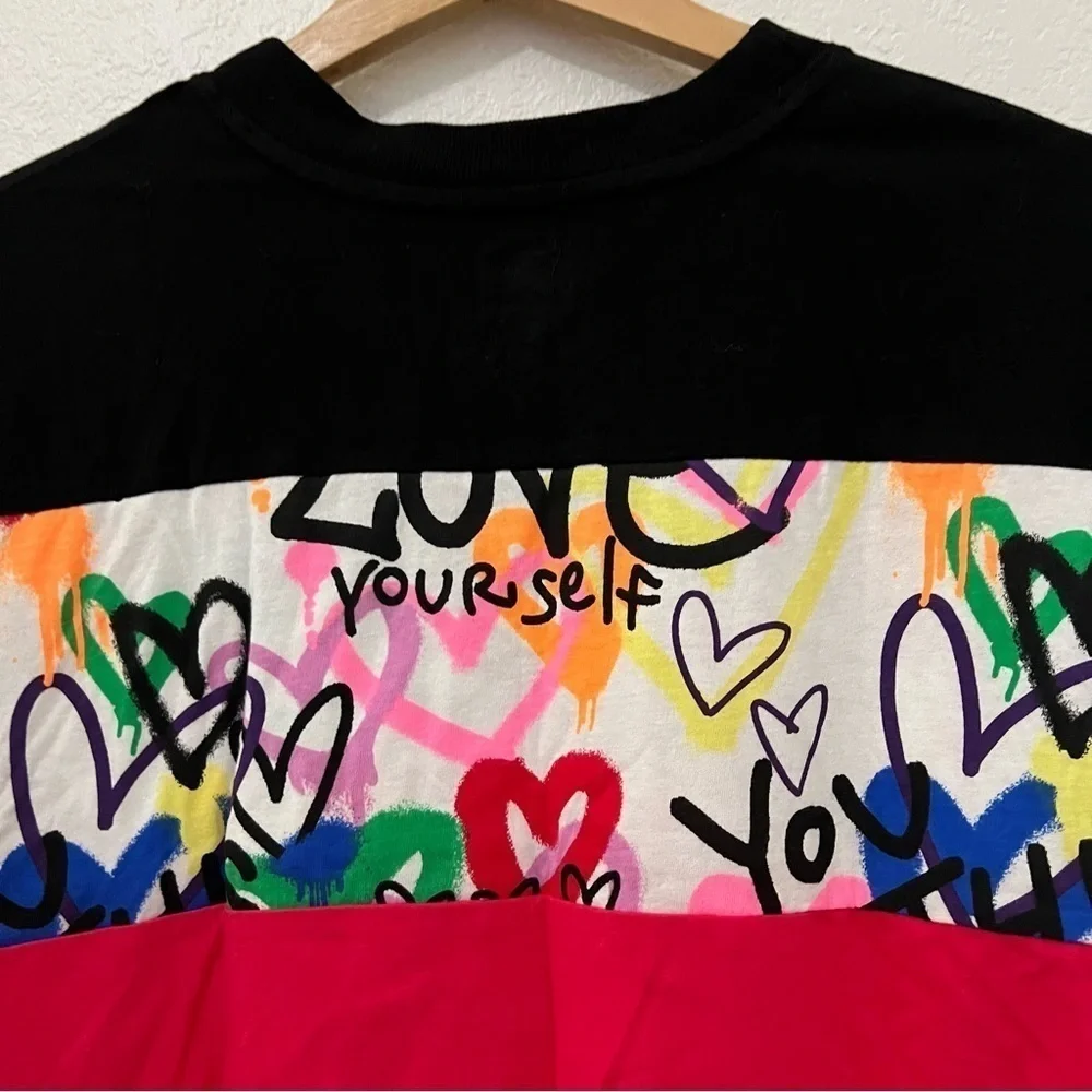 Girls Justice cropped tee color block black and pink/ SZ Small 7/8